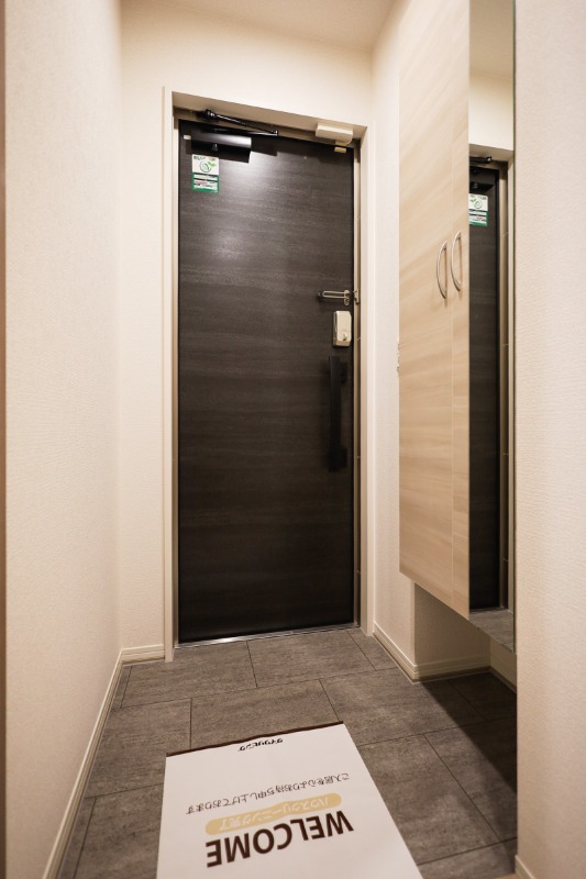 玄関　図面と現状に相違がある場合には現状を優先