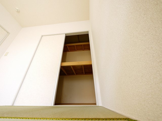 収納　たっぷりとした収納スペースです