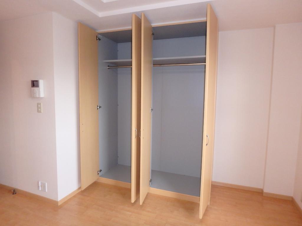収納　クローゼット