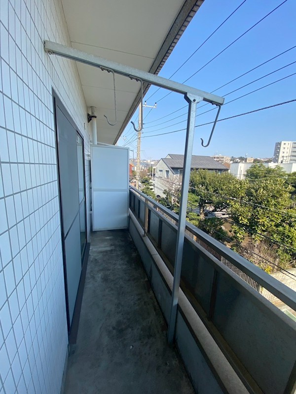 バルコニー　現況優先