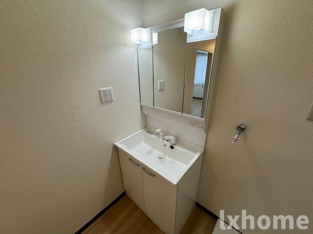 洗面設備　使いやすい洗面所です