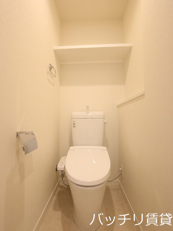 トイレ　同シリーズタイプの為、現状を優先いたします