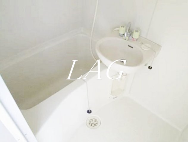 バス・シャワールーム　お風呂です。