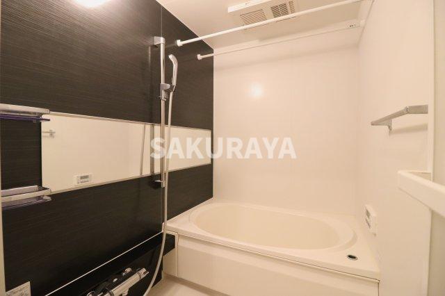 バス・シャワールーム　2024年撮影。現況と異なる場合がございます。