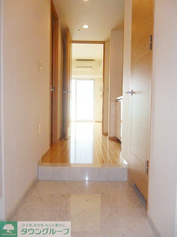 玄関　お部屋探しは株式会社　タウンハウジング　までお気軽にお問合…