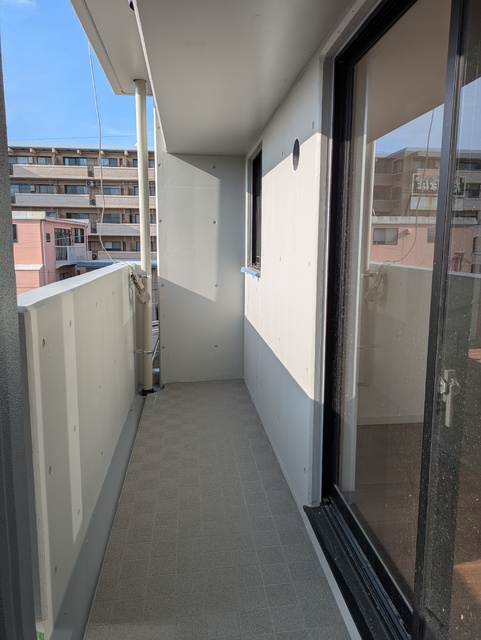 バルコニー　※現在建築中　３０１号室モデルルームの写真です