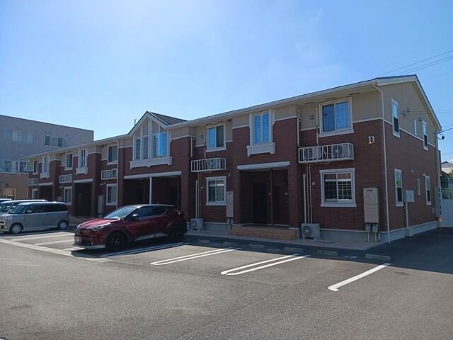 建物外観　建物外観を気になさる方へ、見た目の良い物件です