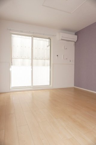 居室・リビング　おしゃれな居間です