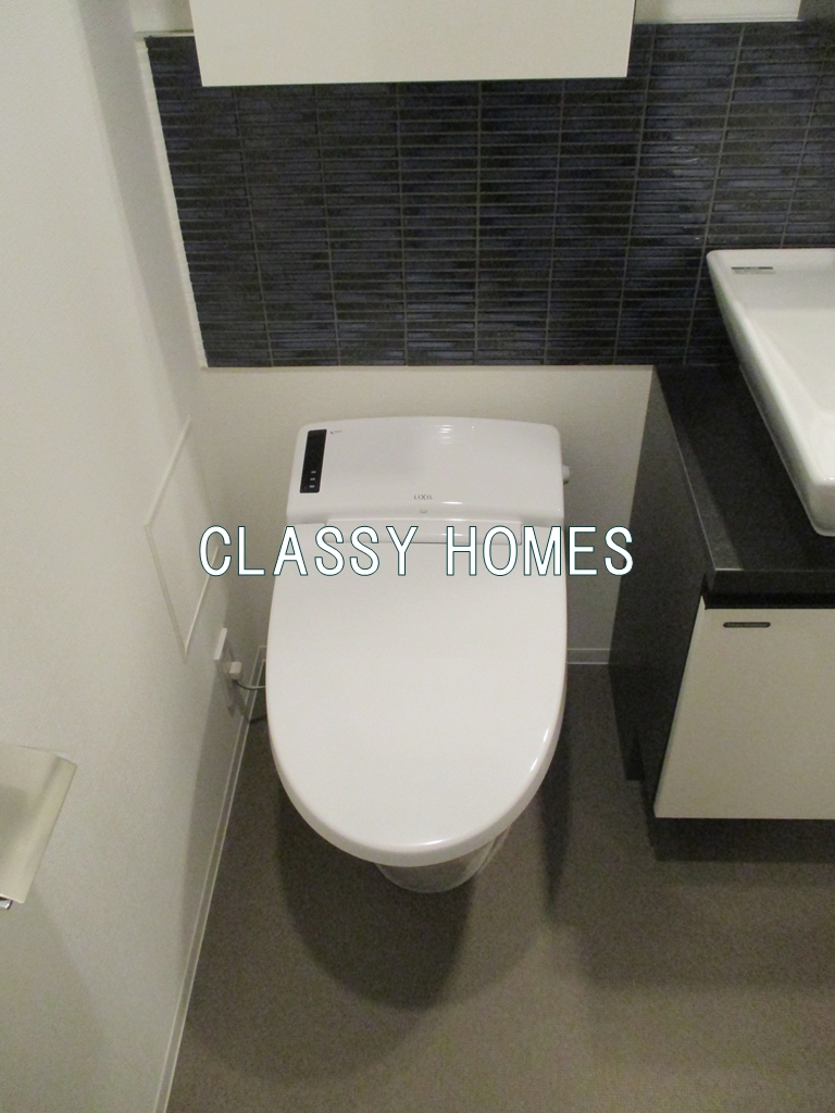 トイレ　2019年竣工　クレセント虎ノ門新橋：トイレ