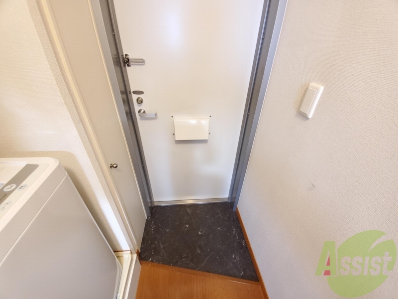 玄関　玄関扉です。