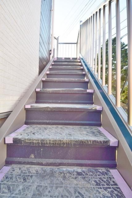 その他共有部分　★★２階に上がる階段★★