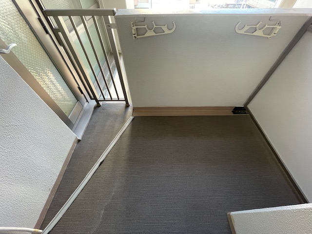 バルコニー　モデル