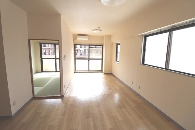 居室・リビング　ＬＤＫ１４帖