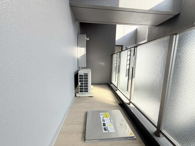 バルコニー　同一タイプ