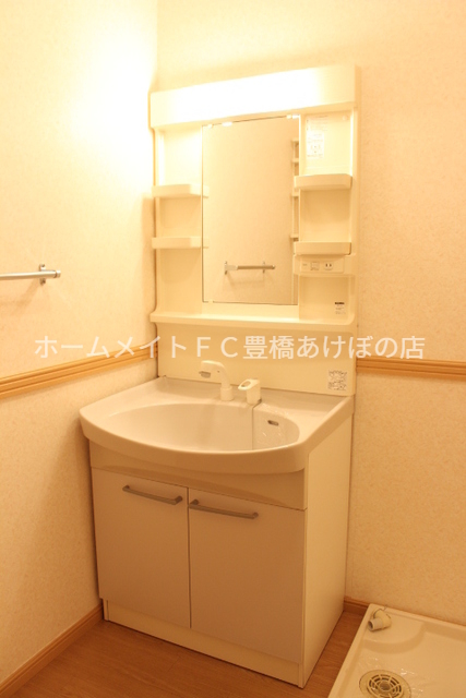 洗面設備　同型別部屋写真