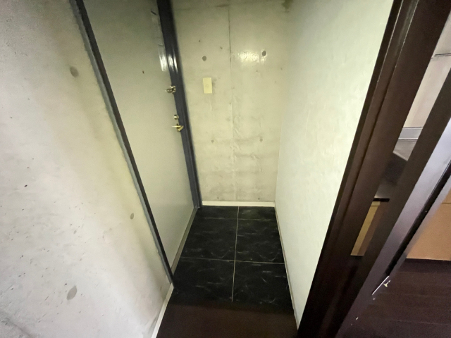 玄関　同型タイプ※現況優先