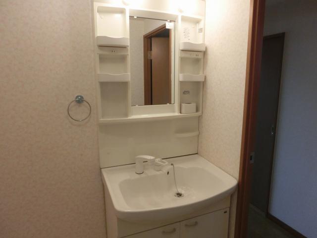 洗面設備　忙しい方の為の独立洗面台