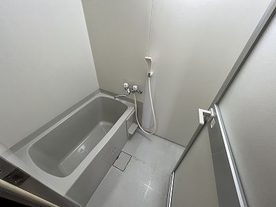 バス・シャワールーム　※写真は類似です