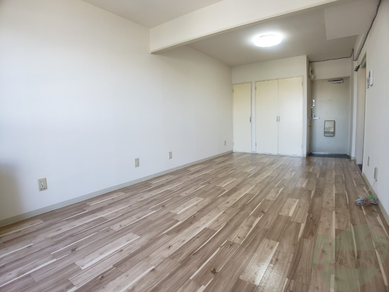 居室・リビング　明るいお部屋は気持ちよく過ごせそうですね。