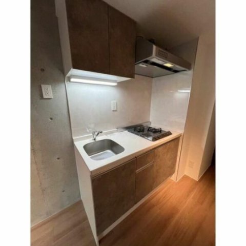 キッチン　※別部屋参考写真