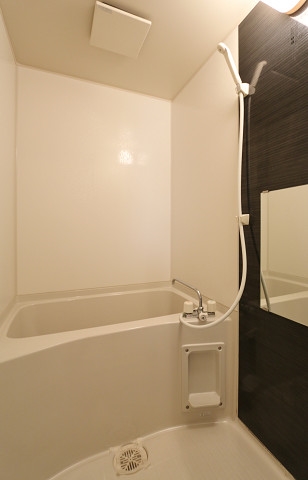 バス・シャワールーム　一日の疲れを癒してください