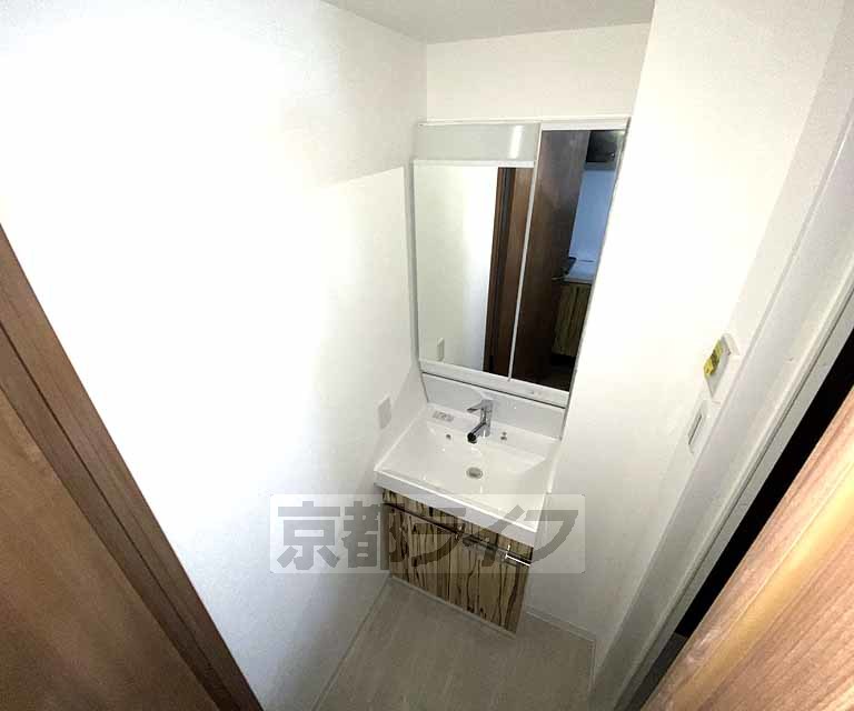 洗面設備　独立洗面台