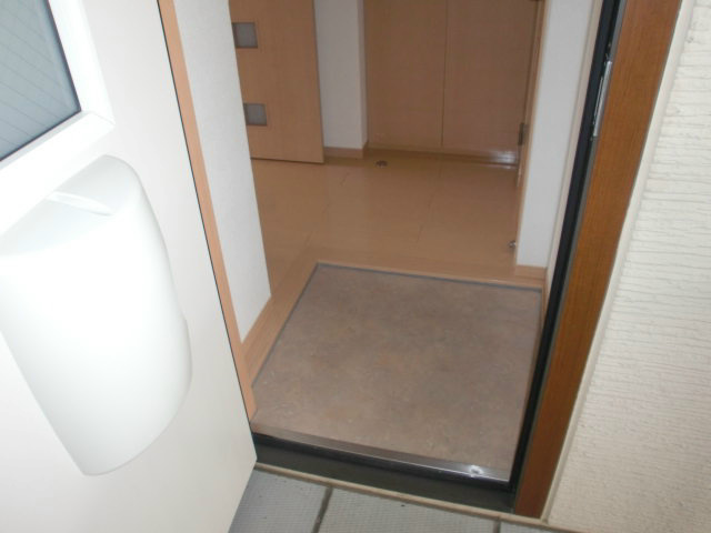 玄関　同型タイプ