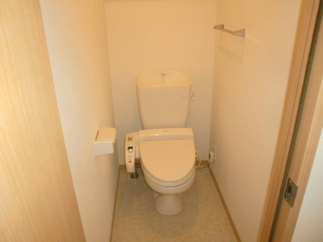 トイレ　同型タイプ