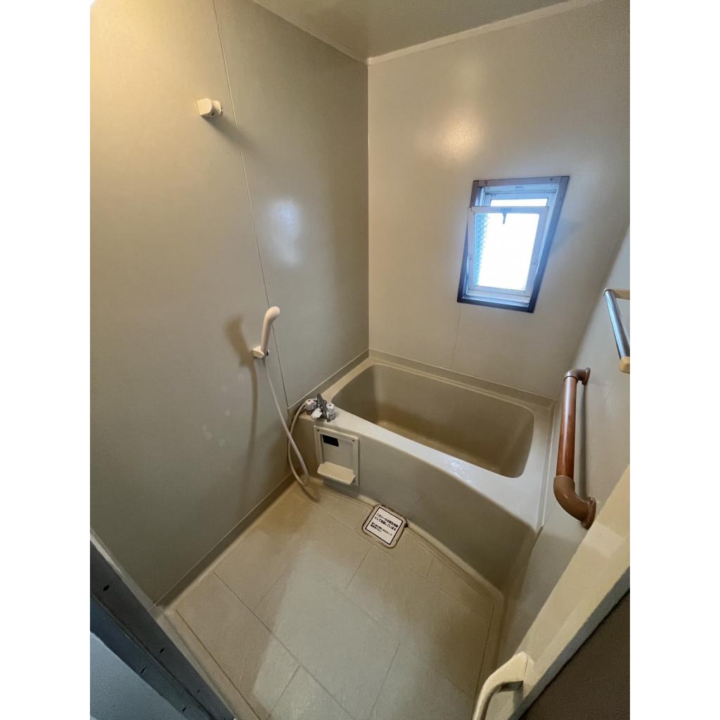 バス・シャワールーム　風呂