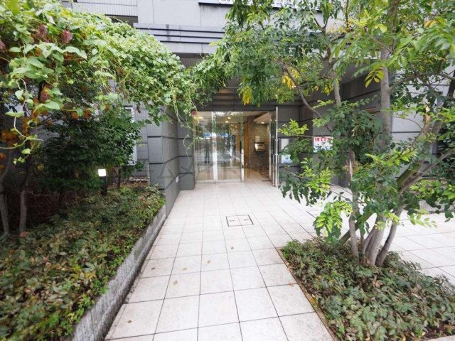 エントランス　アーバンフラッツ上町