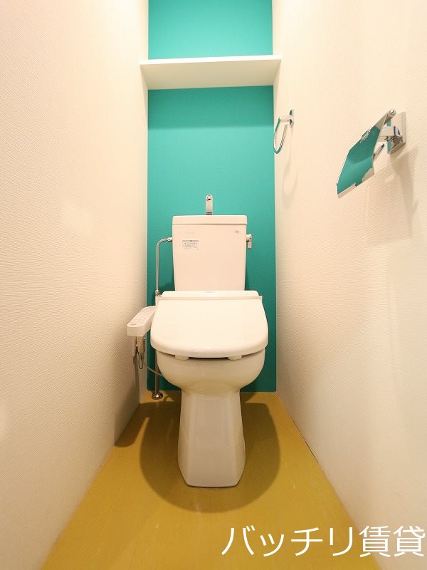トイレ　※室内写真等は同型タイプの為、現状優先となります。
