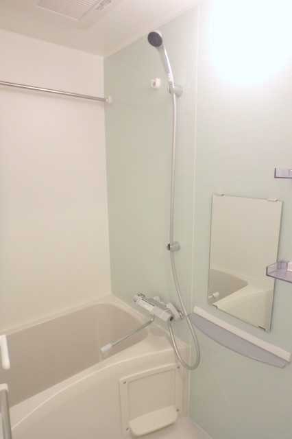 バス・シャワールーム　風呂