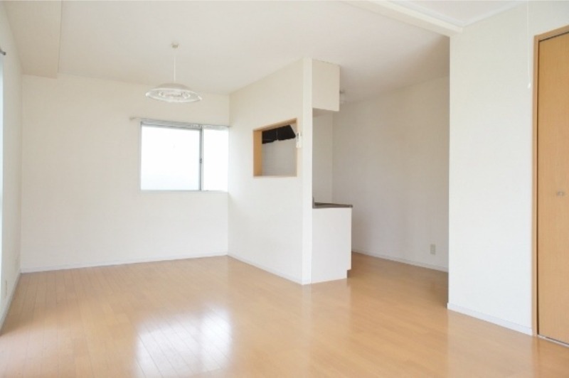 居室・リビング　図面と現状に相違がある場合には現状を優先