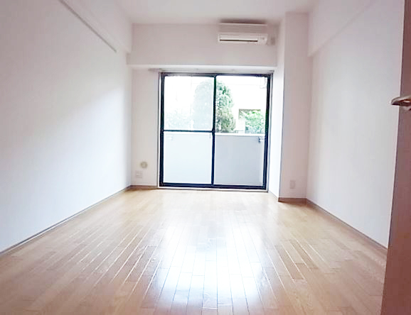 居室・リビング　★広々居室スペース★