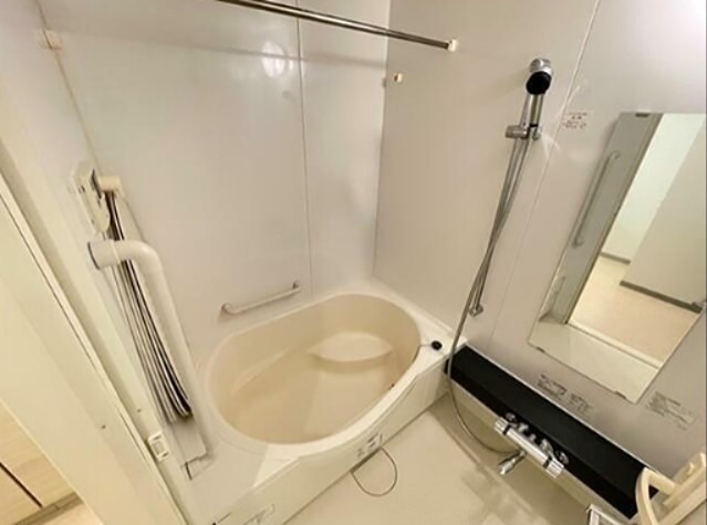 バス・シャワールーム　※同仕様写真