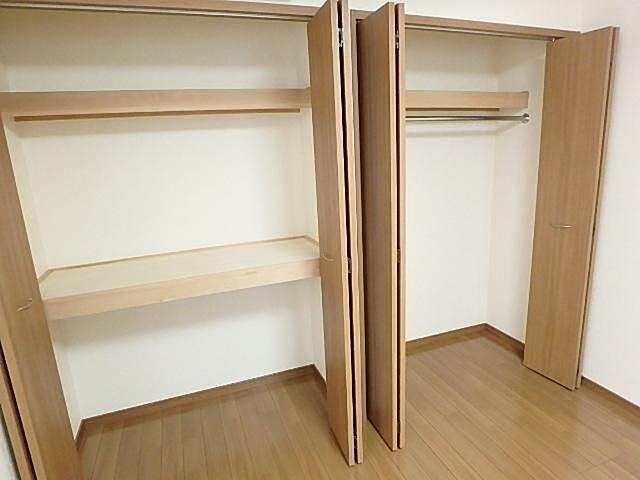 収納　（別タイプ参考写真）メゾン平塚　板橋区板橋1