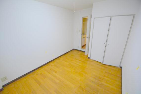 その他部屋・スペース　落ち着いた雰囲気のこのお部屋でゆっくりお休みください。