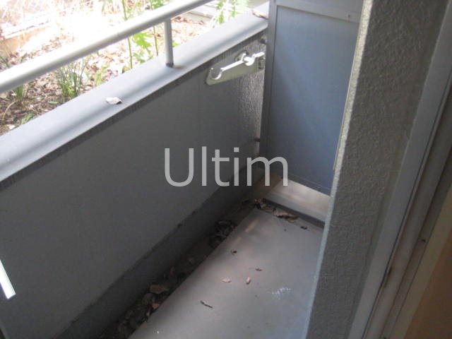 バルコニー　別部屋のお写真です。ご参考までに！