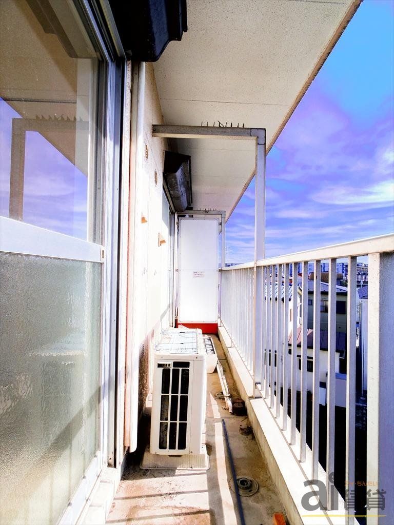 バルコニー　駐車場