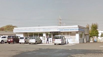 コンビニ　ローソン 狭山加佐志店（コンビニ）まで479m