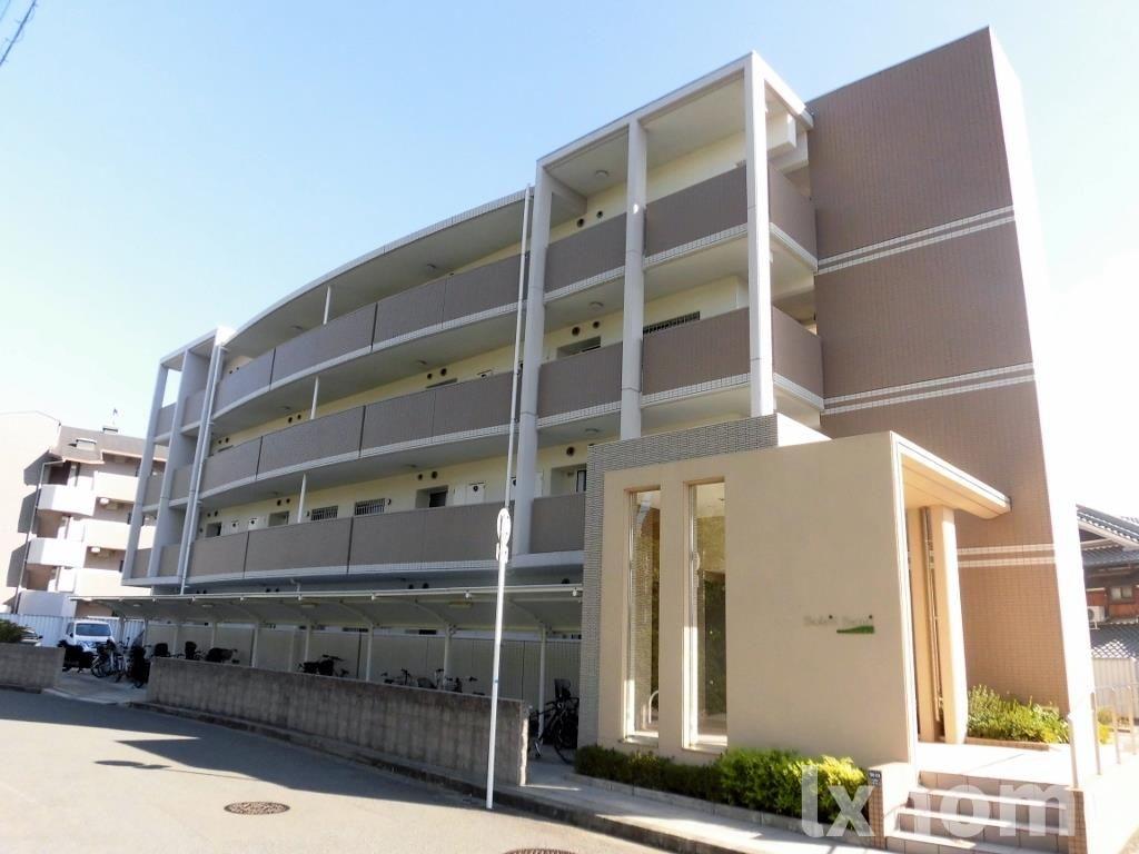 建物外観　外観は落ち着いています