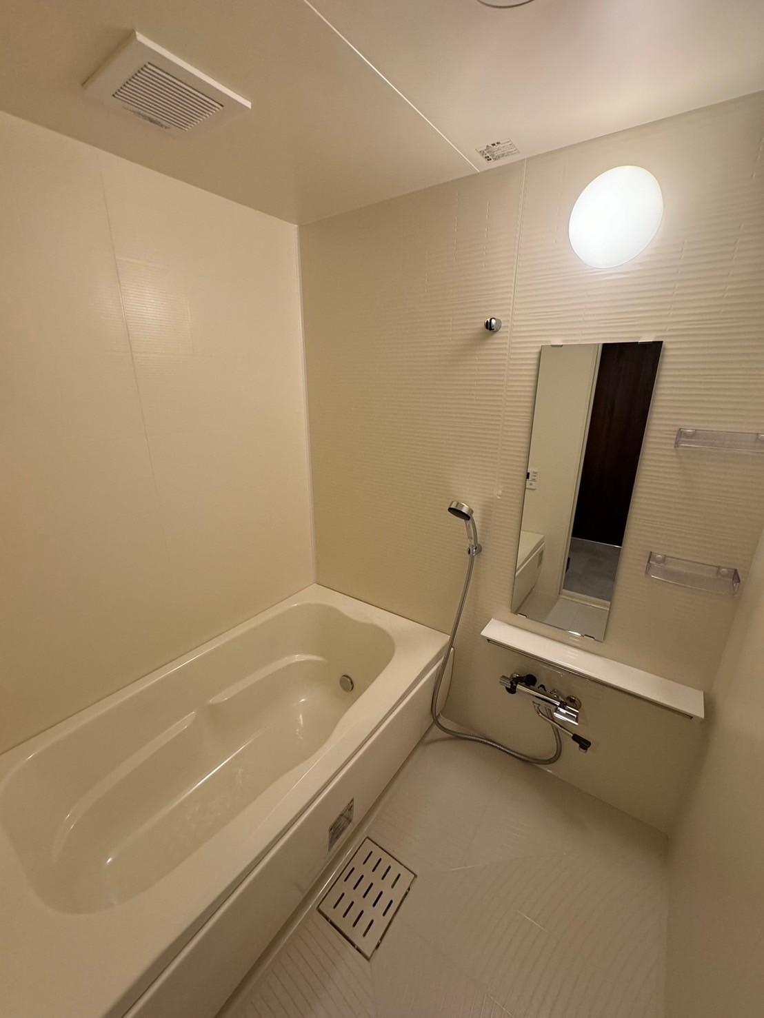 バス・シャワールーム　反転タイプ