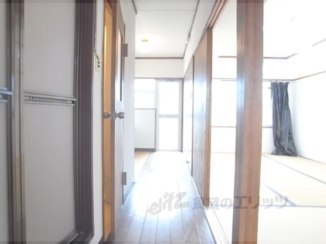 その他部屋・スペース　廊下