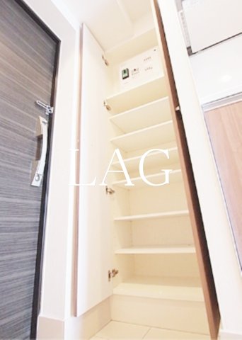 玄関　玄関です。