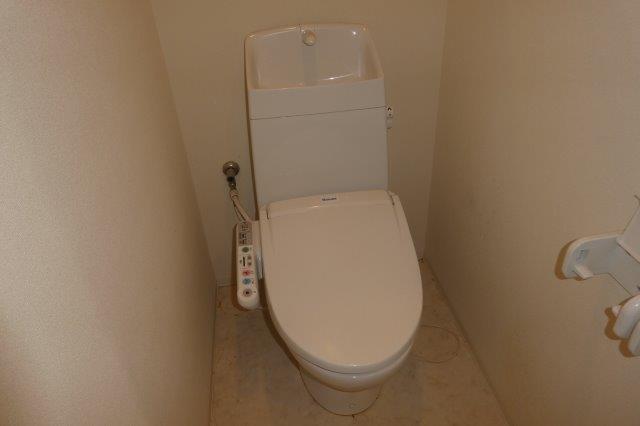 トイレ　ウォシュレット