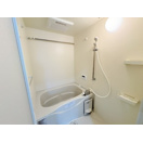 バス・シャワールーム　※別部屋の写真になります。