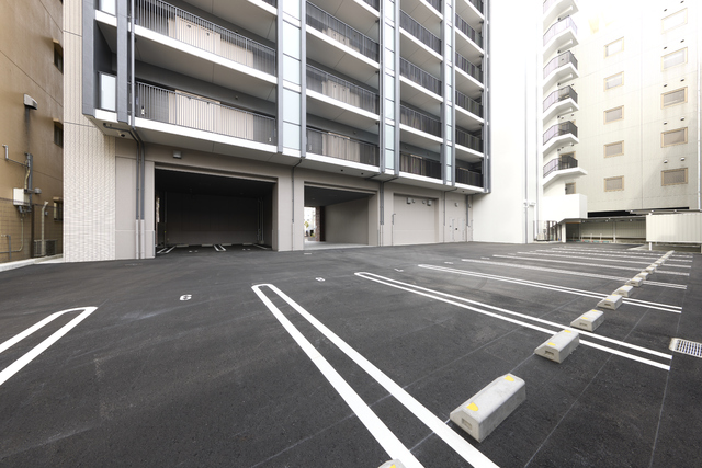 駐車場　平面駐車場