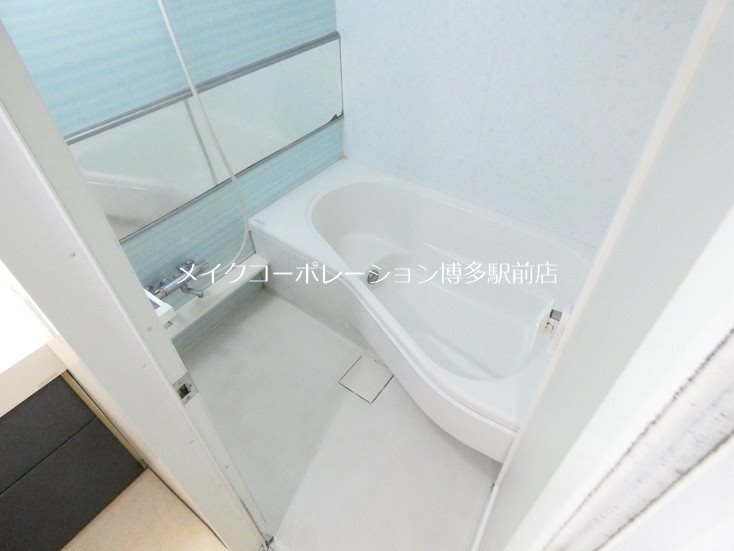 バス・シャワールーム　※入居中の為別部屋写真使用現状優先