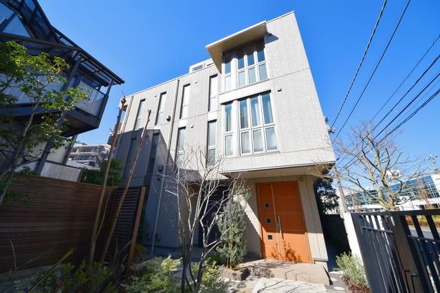 建物外観　★積水ハウス施工！綺麗な物件です！★