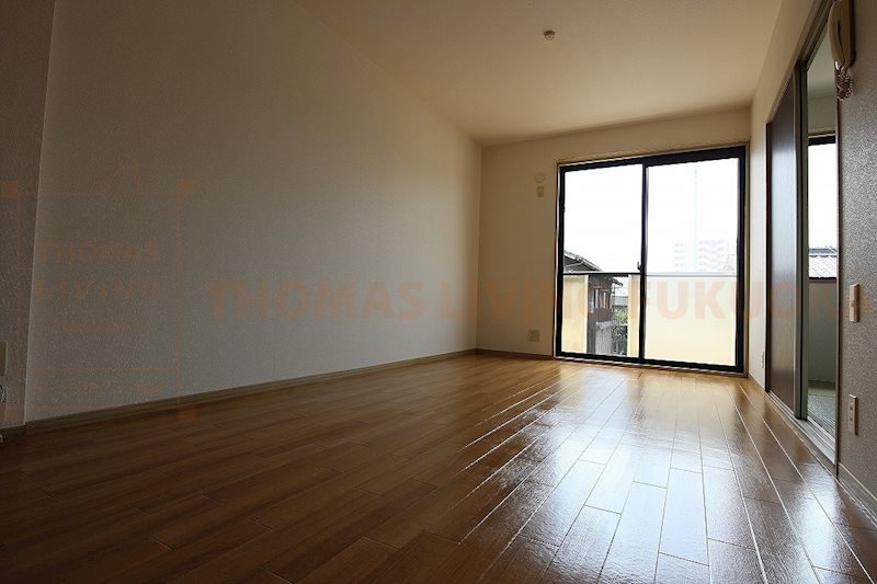 居室・リビング　・別号室参考写真